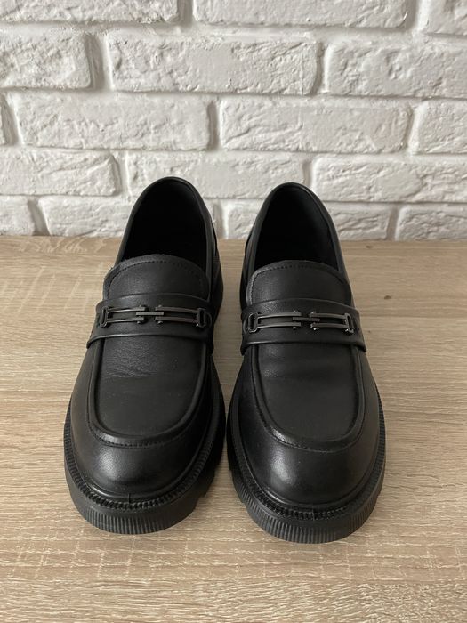 Шкіряні лофери 38 розмір