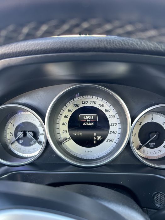 Mercedez e250 bluetec 4 Matic