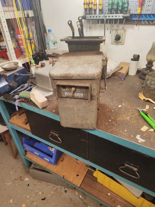 Stycznik olejowy ELESTER N110 - 100A