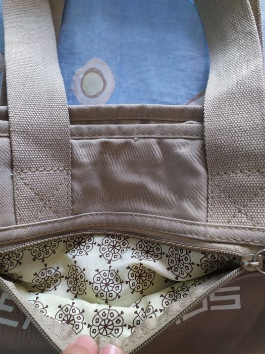 Bolsa Juvenil, 2 bolsos fundos c/ Fechos (+ bolsinho interior)