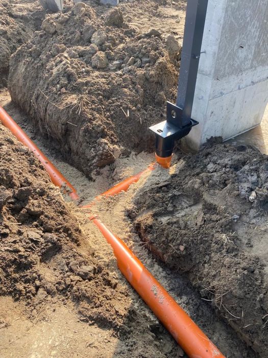 Drenaże opaskowe odwodnienia budynku wody deszczowe zbiorniki