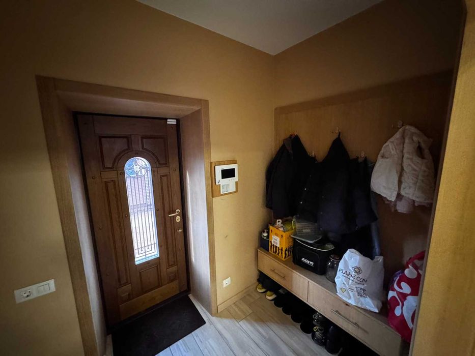 ‼️Браїлки‼️ Цегляний будинок з гарним ремонтом, ландшафт, ТОП локація