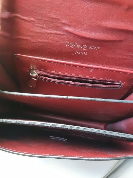 Сумка з ланцюжком Yves Saint Laurent
