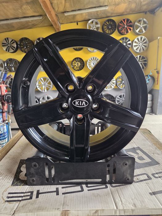 Felgi Aluminiowe 5x114,3 6,5Jx16 ET36 Kia Ceed Huinday