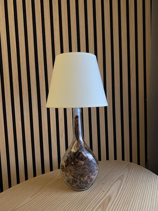 Candeeiro garrafa Vinho Branco ideal para decoraçao peça unicas .