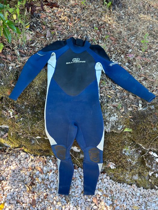 Surfboard Rip Curl + Fato Billabong