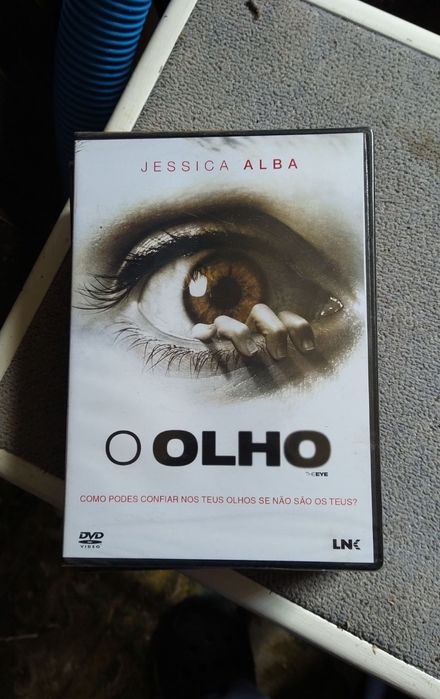 O olho.            .
