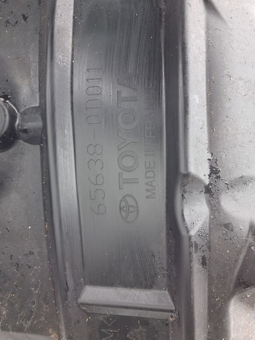 656370D011 Підкрилок, оригінал