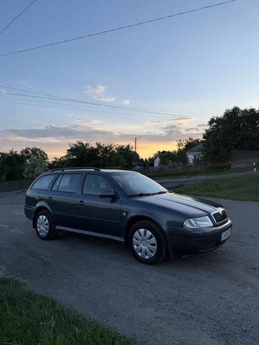 ТЕРМІНОВО Skoda Octavia Tour