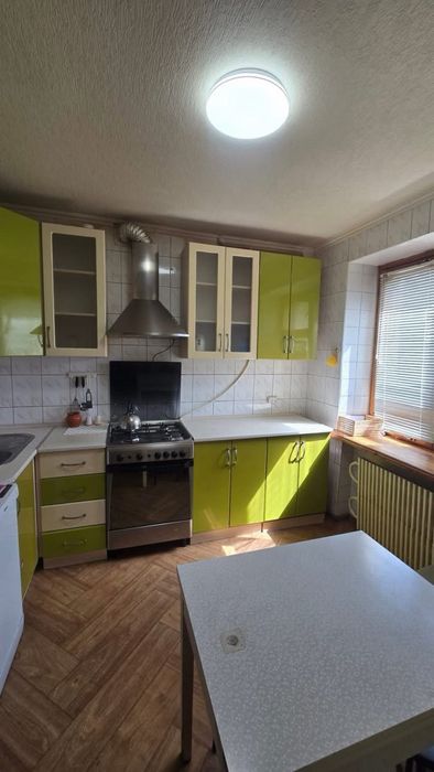 Продаж  2-кімн.квартири з Гаражем - View 3
