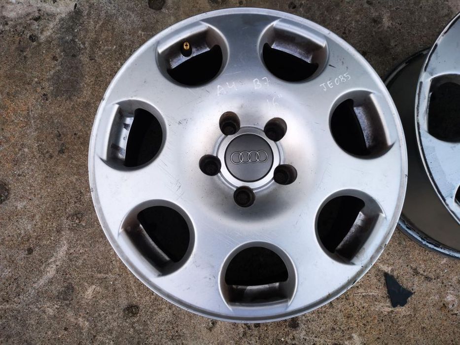 AUDI A4 B7 JANTE 16 POLEGADAS J085