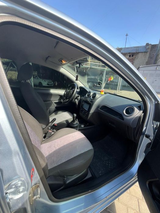 Форд Фиеста продам