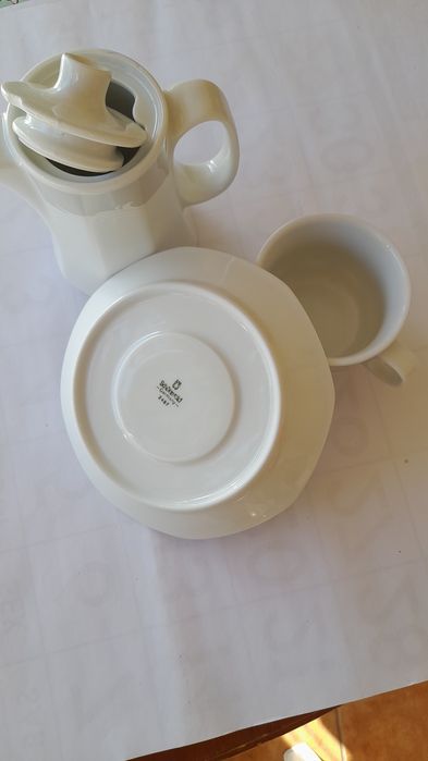 Chávena de café e cafeteira444522486259394563