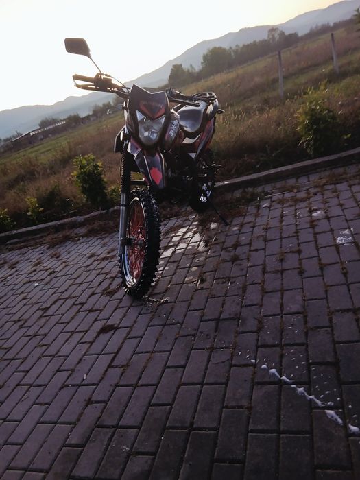 Шінерай 6 с 200 кубів