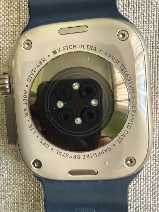 Sprzedam APPLE Watch Ultra 2 GPS 49mm koperta tytanowa + opaska Ocean