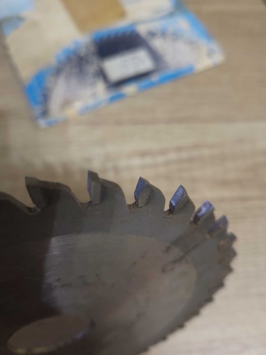 Дискова пила підрізна Faba PI-402 125 150 180мм по дереву циркулярка