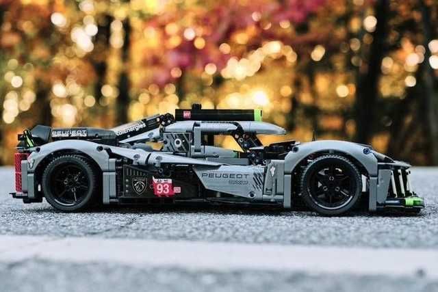 LEGO Technic 42156 – Peugeot 9X8 Hybrid Hypercar - Completo - ORIGINAL