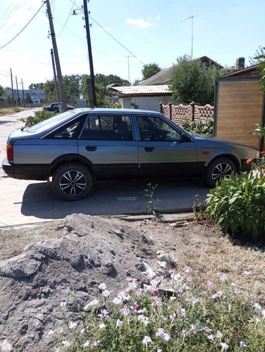 Продам автомобіль марки Мазда 626 1987 рік , бензин/газ