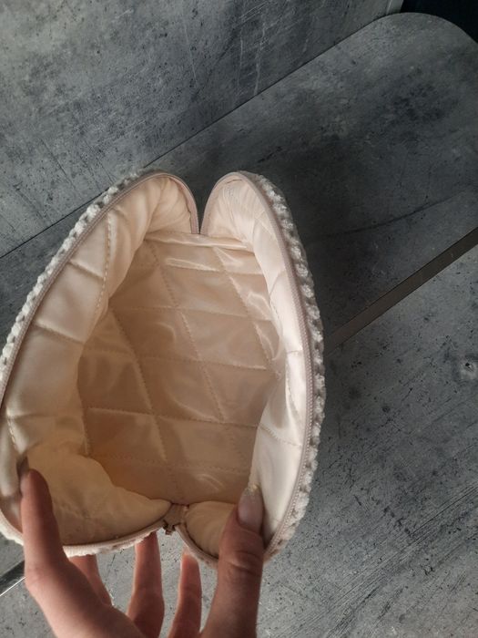 Косметичка    нова