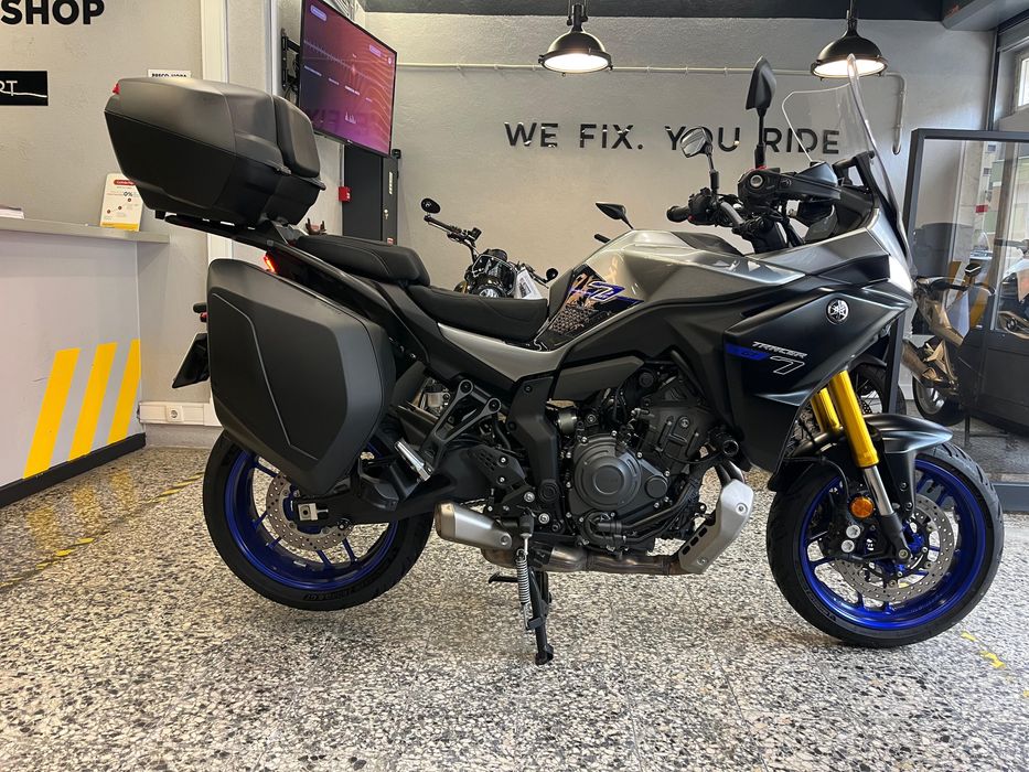 Yamaha Tracer 7 GT de 11/2025 em estado rigorosamente "Nova".