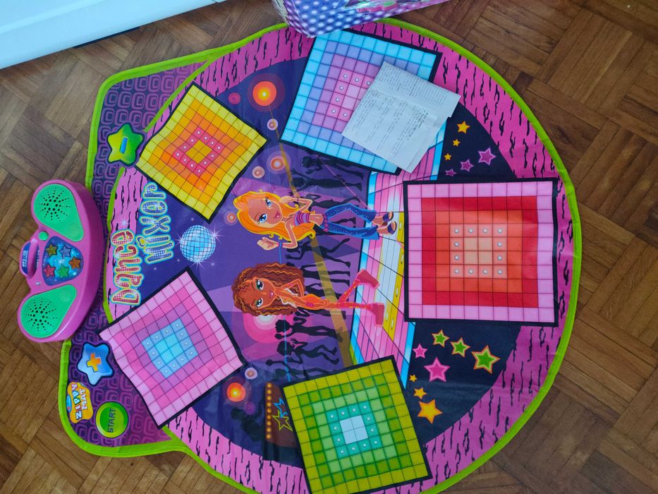 Mata do tańczenia smiki