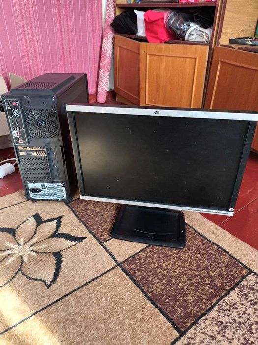 продам якісний монітор