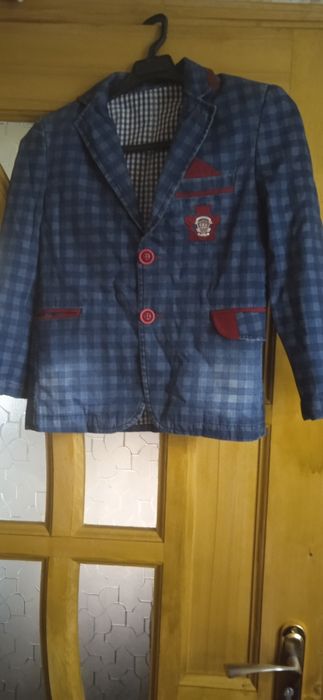Піджак для хлопчика 6 -7 років