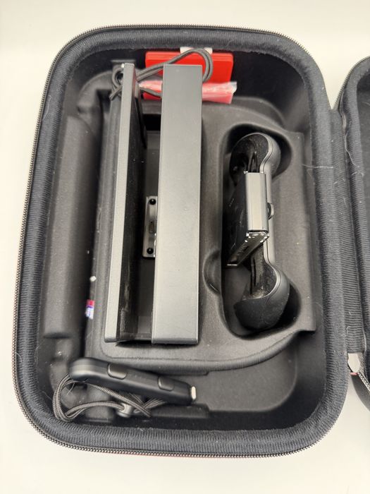 Konsola Nintendo  Switch V2 + Pokrowiec Gwarancja