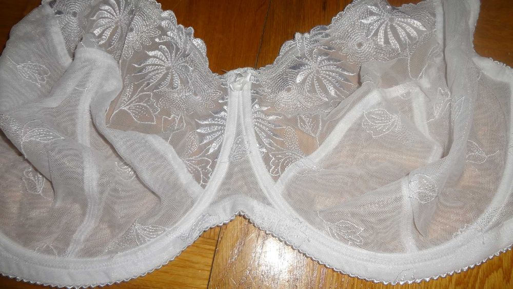 Biustonosz Pour Moi 85M/85I/38HH jak triumph