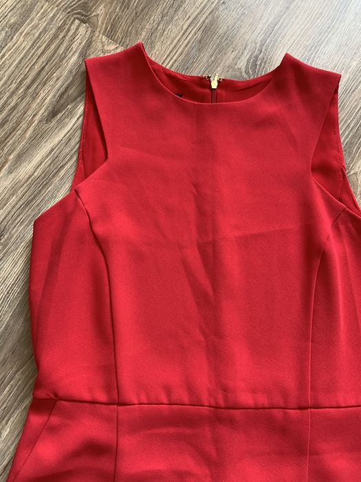 Жіночі сукні.