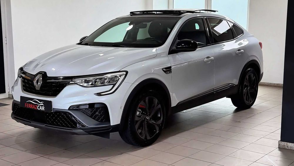 Renault Arkana 1.6 E-Tech R.S. Line 143cv
