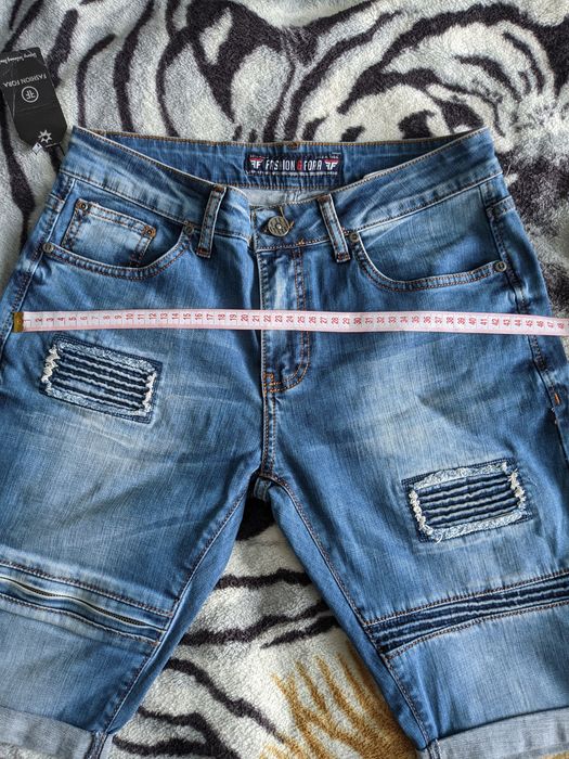 Джинсові шорти чоловічі 33-34