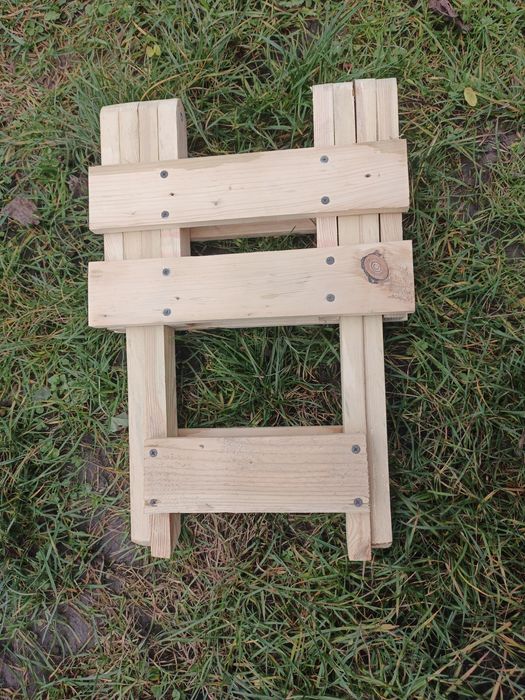 Стілець складний деревяний