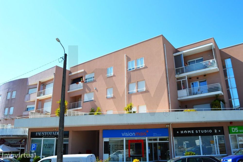 Moderno Apartamento T2 em Paço de Sousa, Penafiel