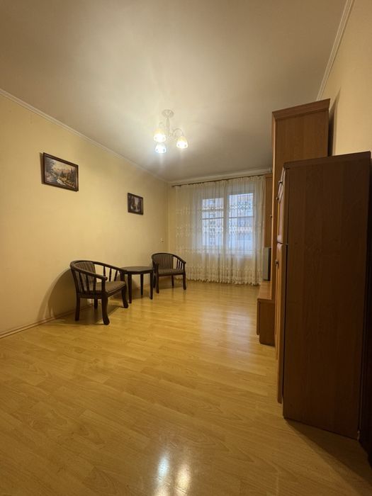 3-кімнатна квартира на Автовокзалі, 2 поверх, цегла‼️