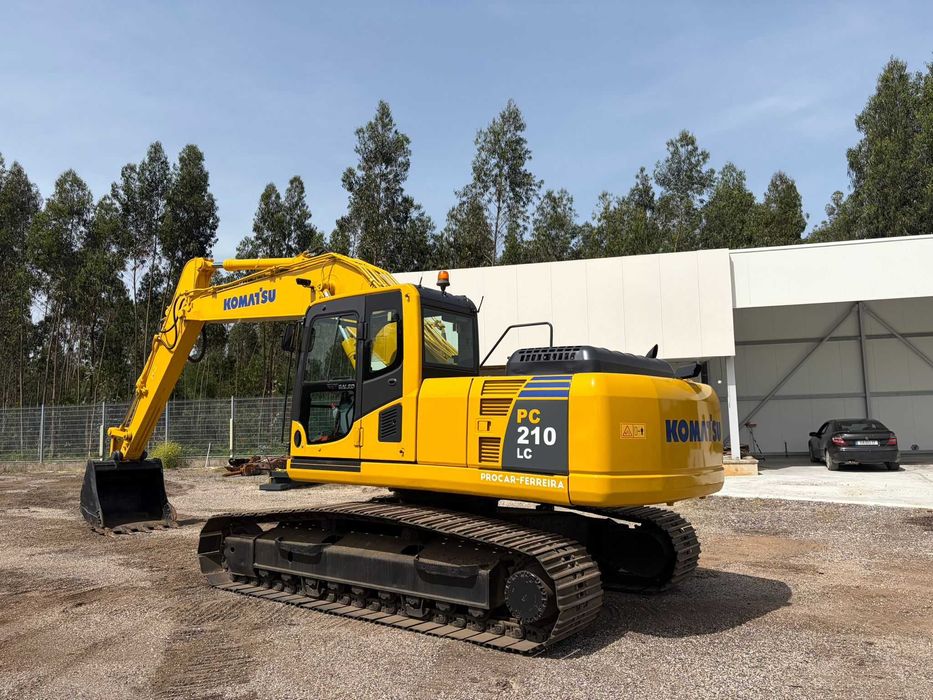 Giratória Komatsu PC210-8