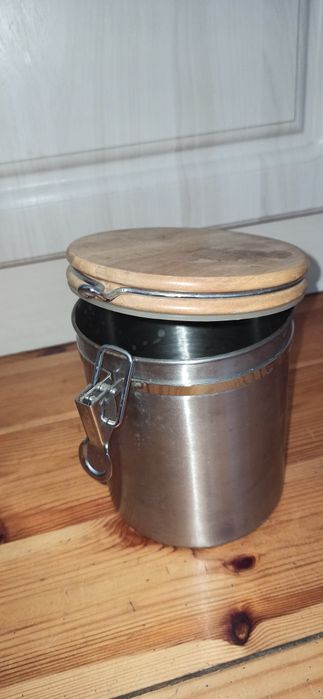 Pojemnik do przechowywania