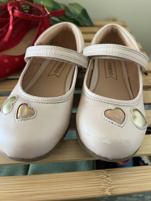 Нарядні туфельки для дівчинки