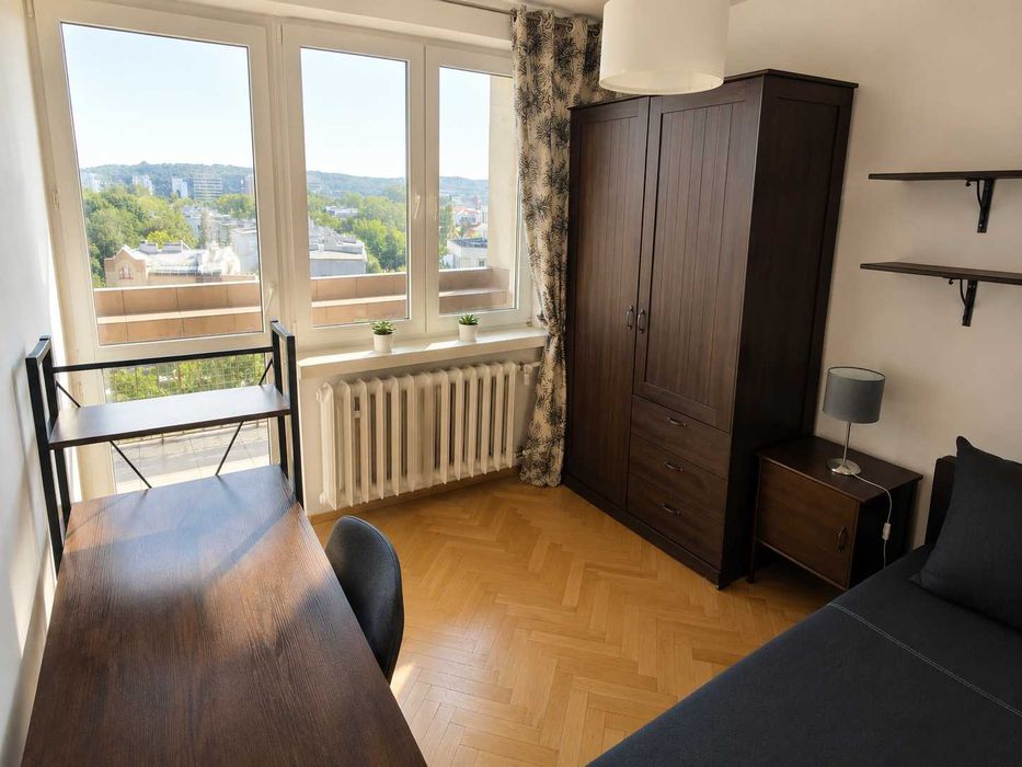Wynajme mieszkanie, bronowice, ul krakusów, trzy oddzielne pokoje,