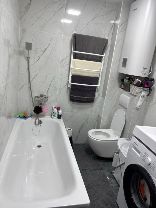 Квартира  2 двух кімнатна, Сертифікат +