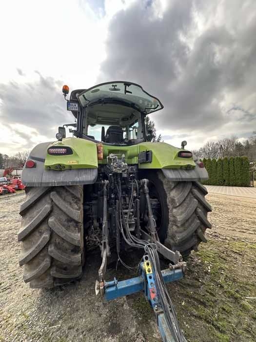 Ciagnik rolniczy Claas Axion 940