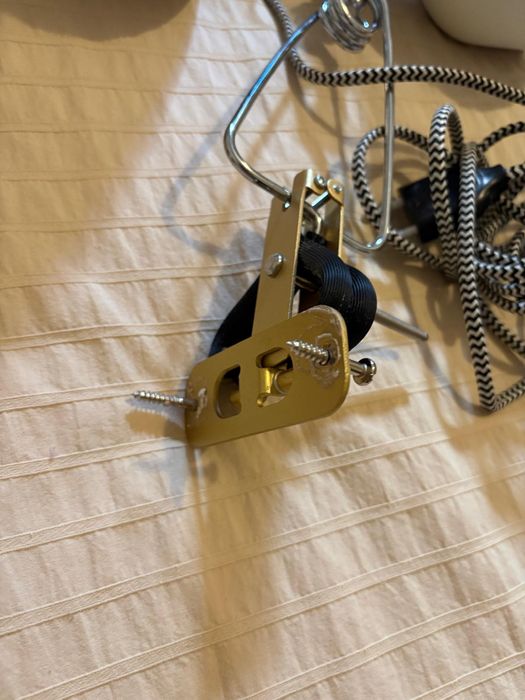 Candeeiro Ikea de parede ou mola Ranarp