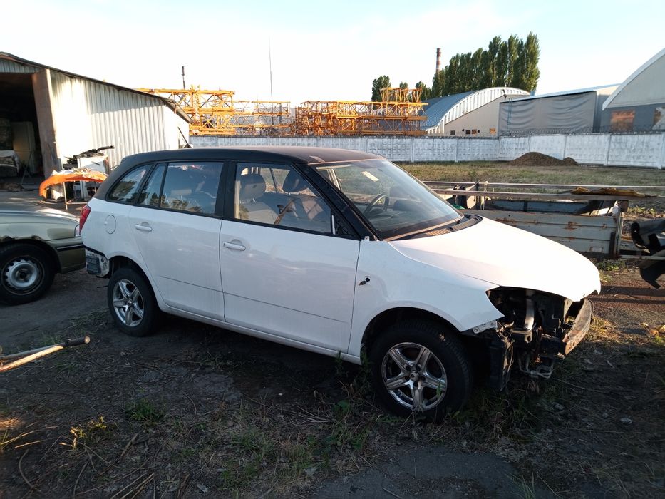 Шкода Фабия 2013 газ/бензин