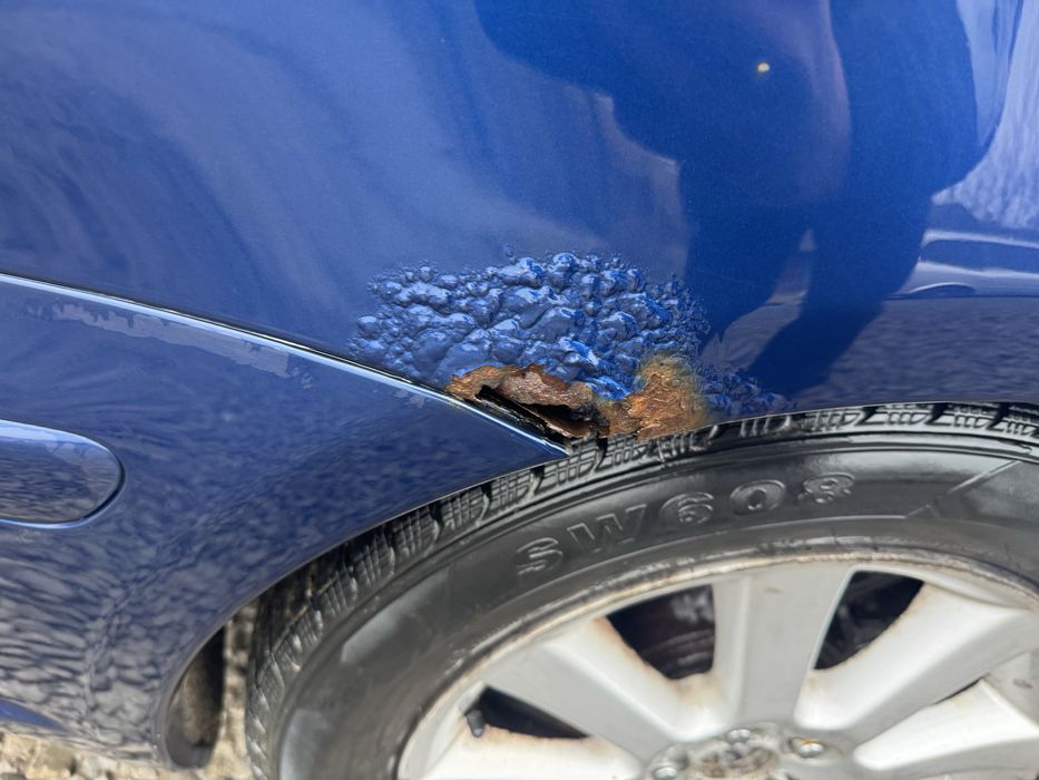 Надійне авто, дрібниці по фарбі