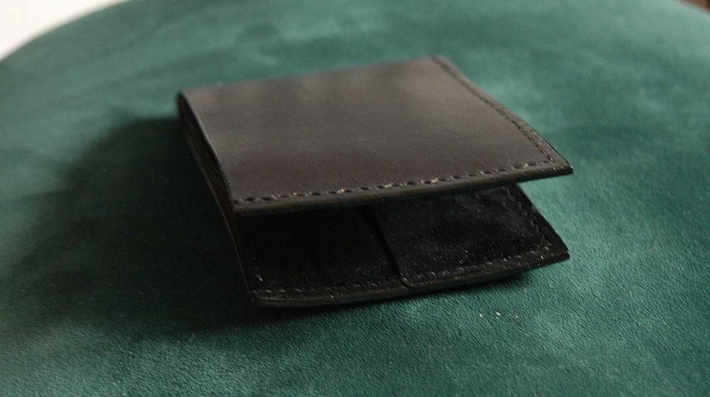 Czarny skórzany portfel handmade
