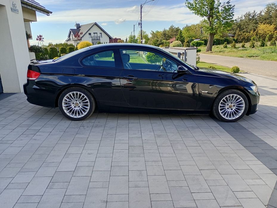 Piękne BMW E92 2009 r. 170 km • 183 tkm • Garażowane  Stan Idealny