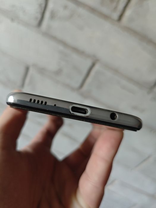 Samsung  Galaxy A51. 6/128