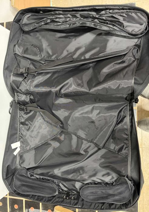 Mala Porta-Fatos de Viagem GYL 4EVER (Preta)