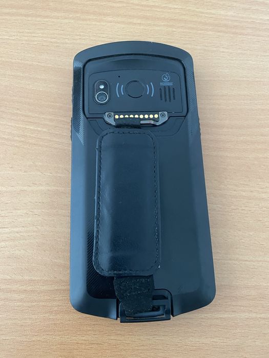 Various PDAs for sale, as new64738500546435121