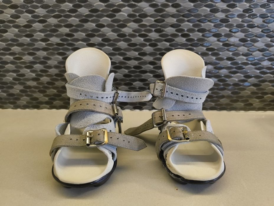 Buty Mitchella rozmiar 3